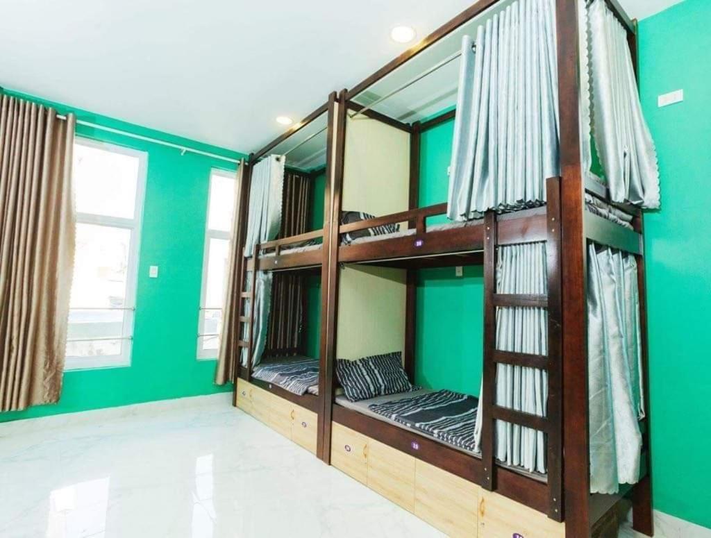 Ngoc Huong Hostel & Apartments Куїнон Номер фото