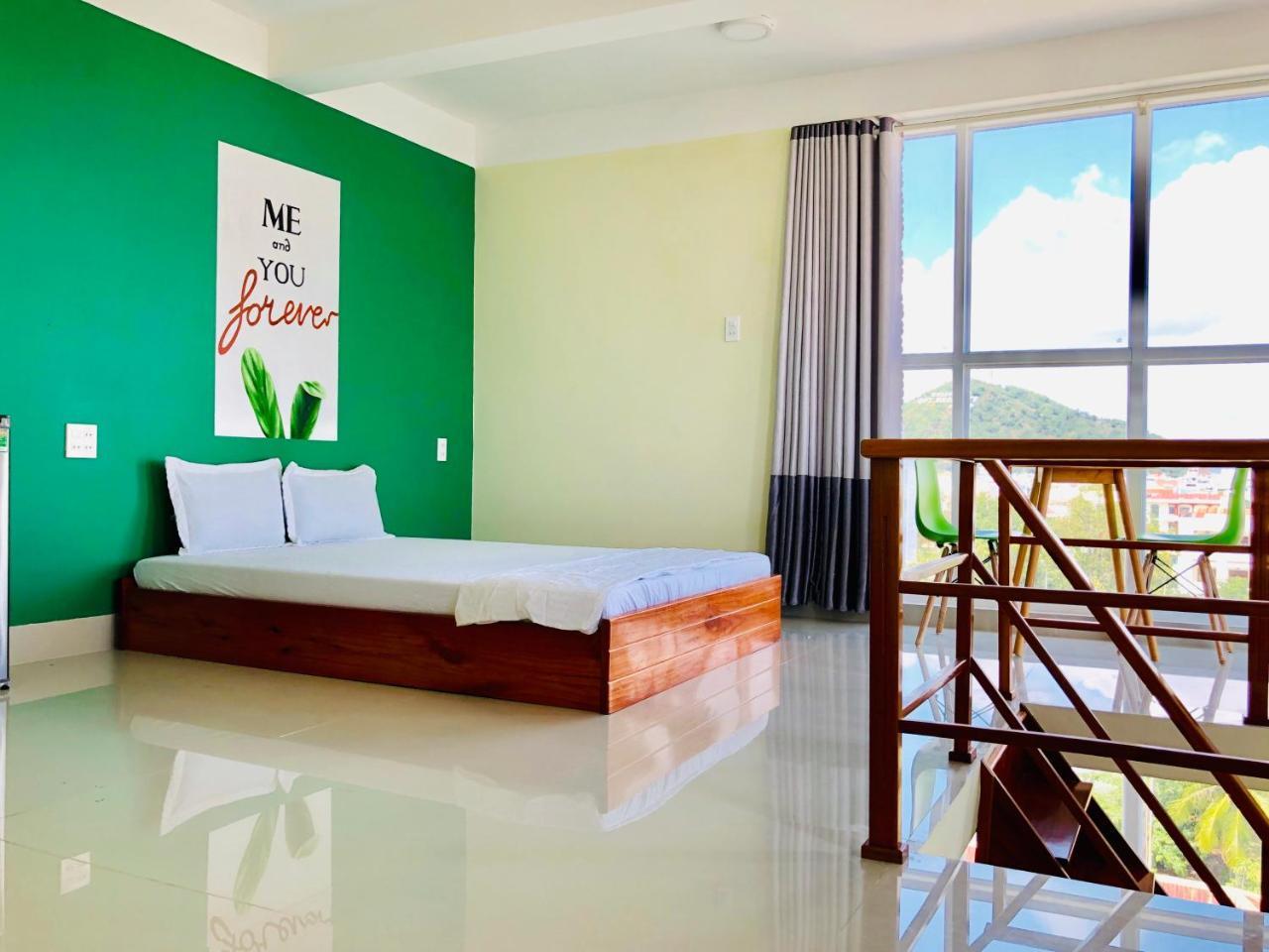 Ngoc Huong Hostel & Apartments Куїнон Екстер'єр фото