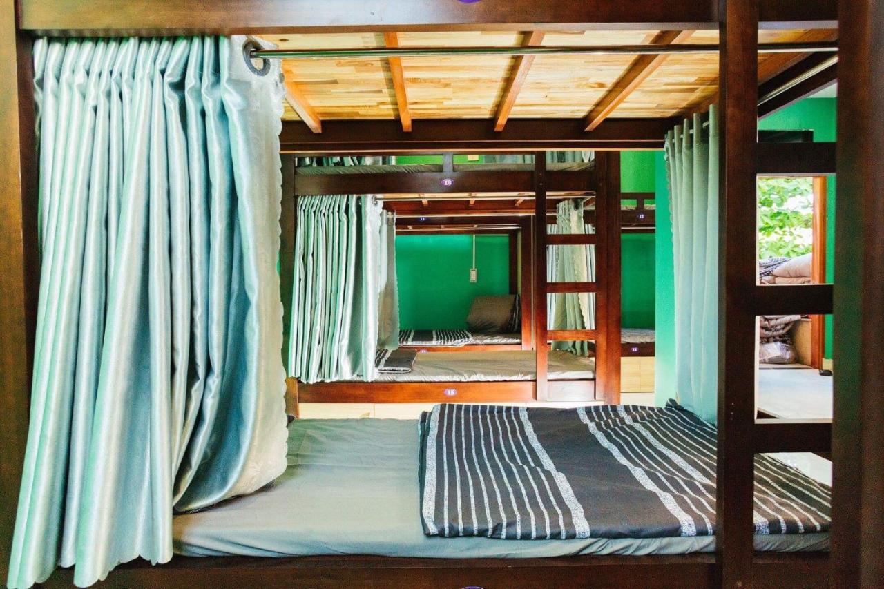 Ngoc Huong Hostel & Apartments Куїнон Екстер'єр фото