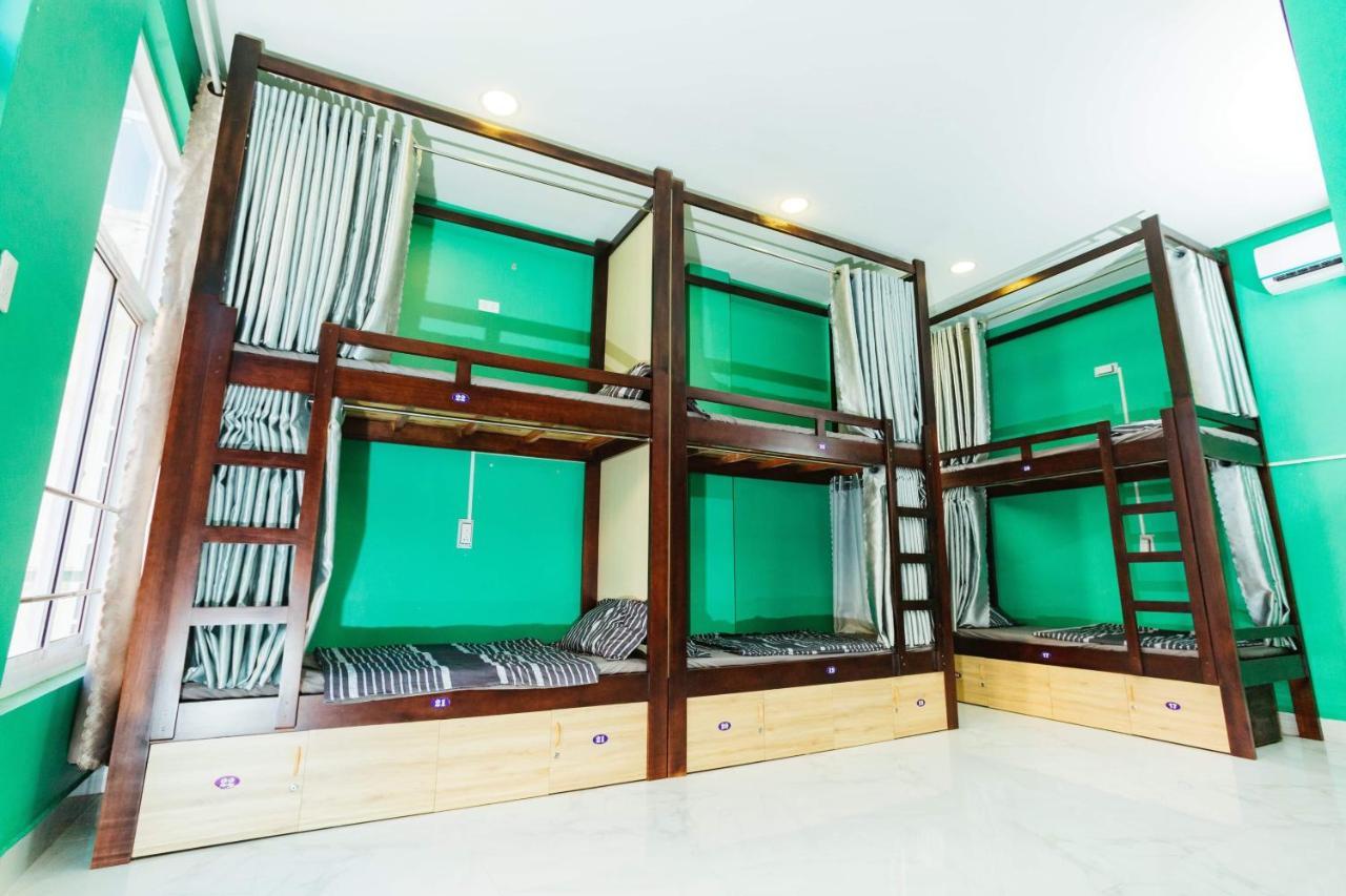 Ngoc Huong Hostel & Apartments Куїнон Екстер'єр фото