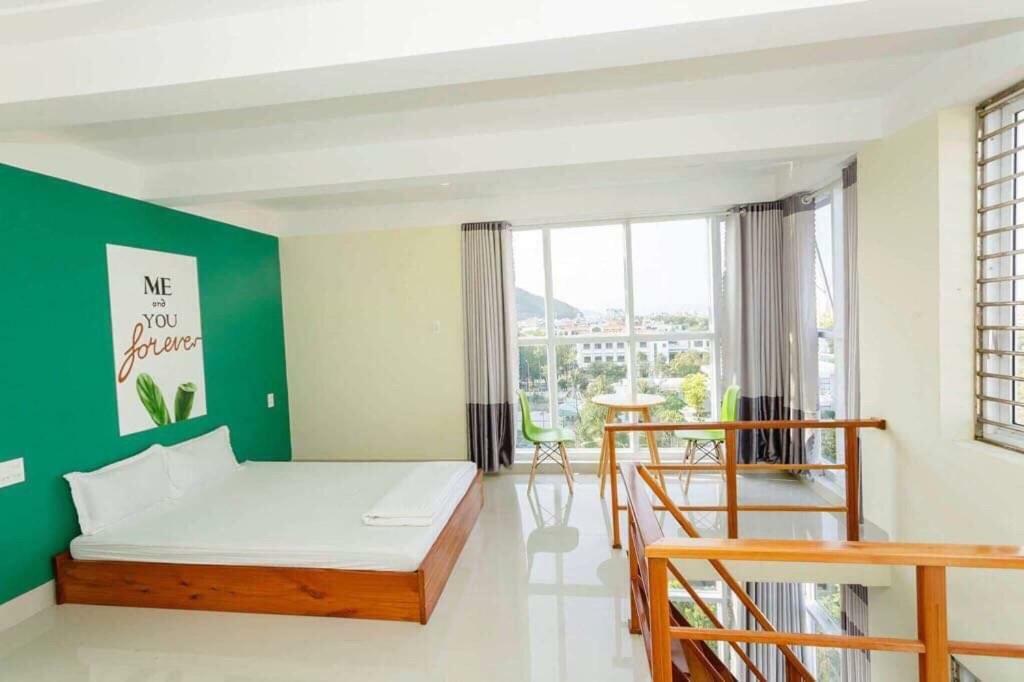 Ngoc Huong Hostel & Apartments Куїнон Екстер'єр фото